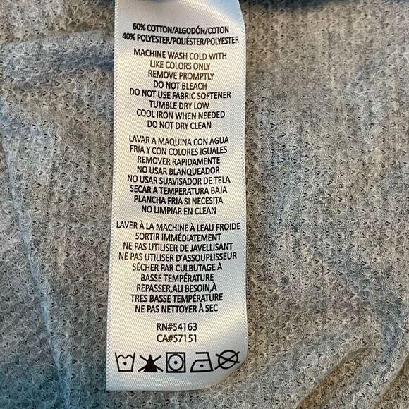 Calvin Klein Performance Graphic Muscle Tee Silver Gray Active Sleeveless Tank S - Picture 7 of 7